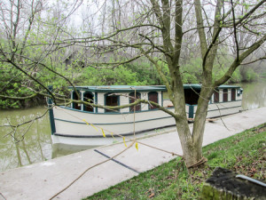 A working canal boat in Providence Metropark